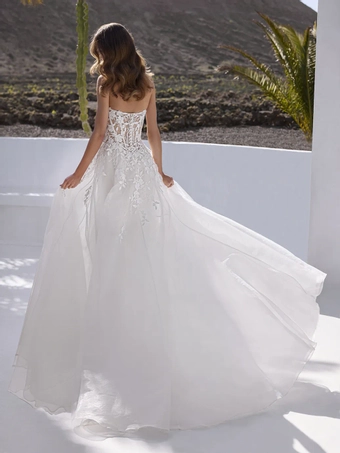 Enzoani Love  Everly #3 backface vertical thumbnail