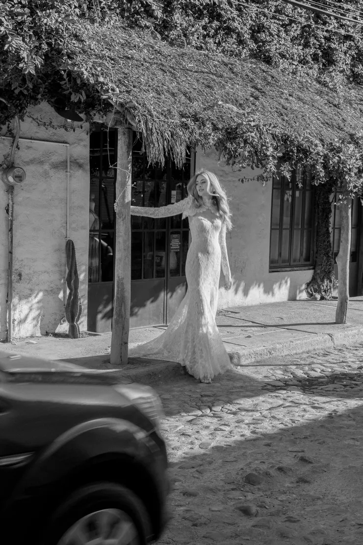 Wtoo by Watters Style #15134 Fili #8 frontface vertical picture