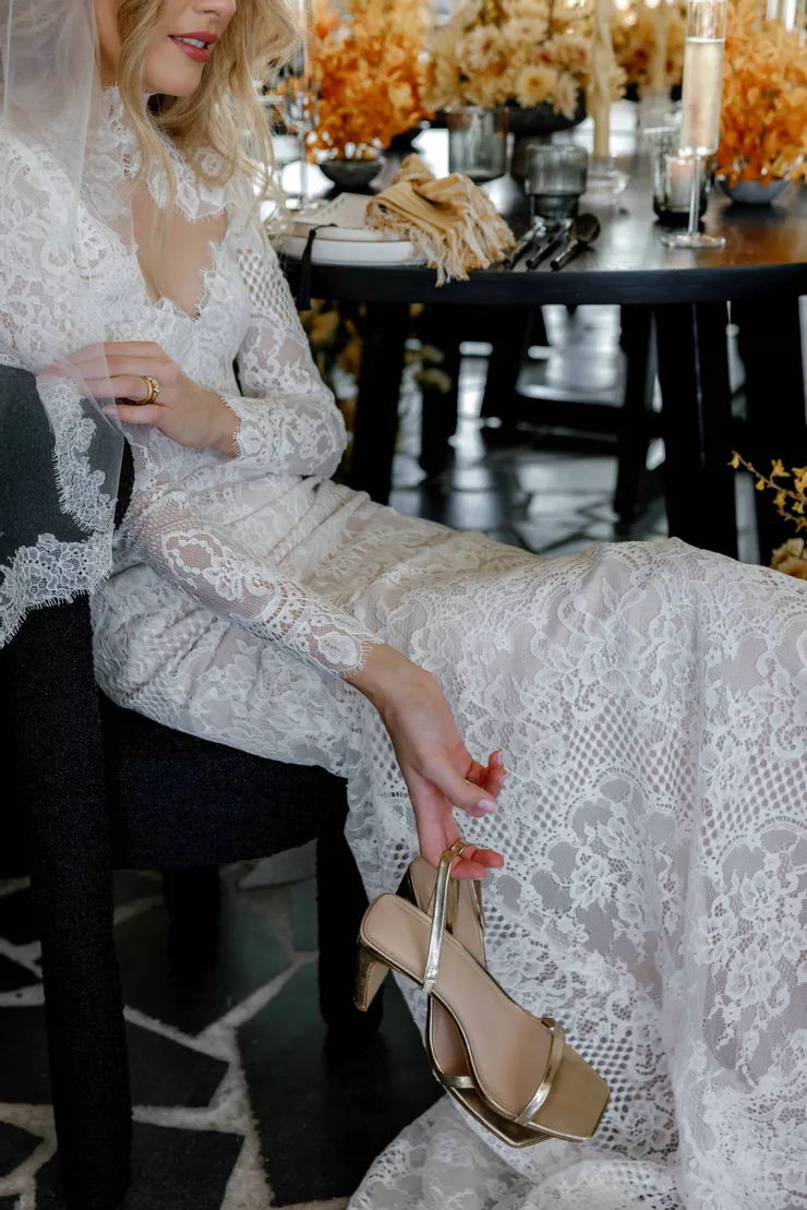 Wtoo by Watters Style #15134 Fili #22 frontface vertical cropped picture