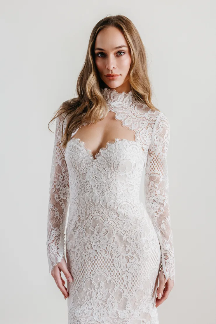 Wtoo by Watters Style #15134 Fili #17 frontface vertical cropped picture