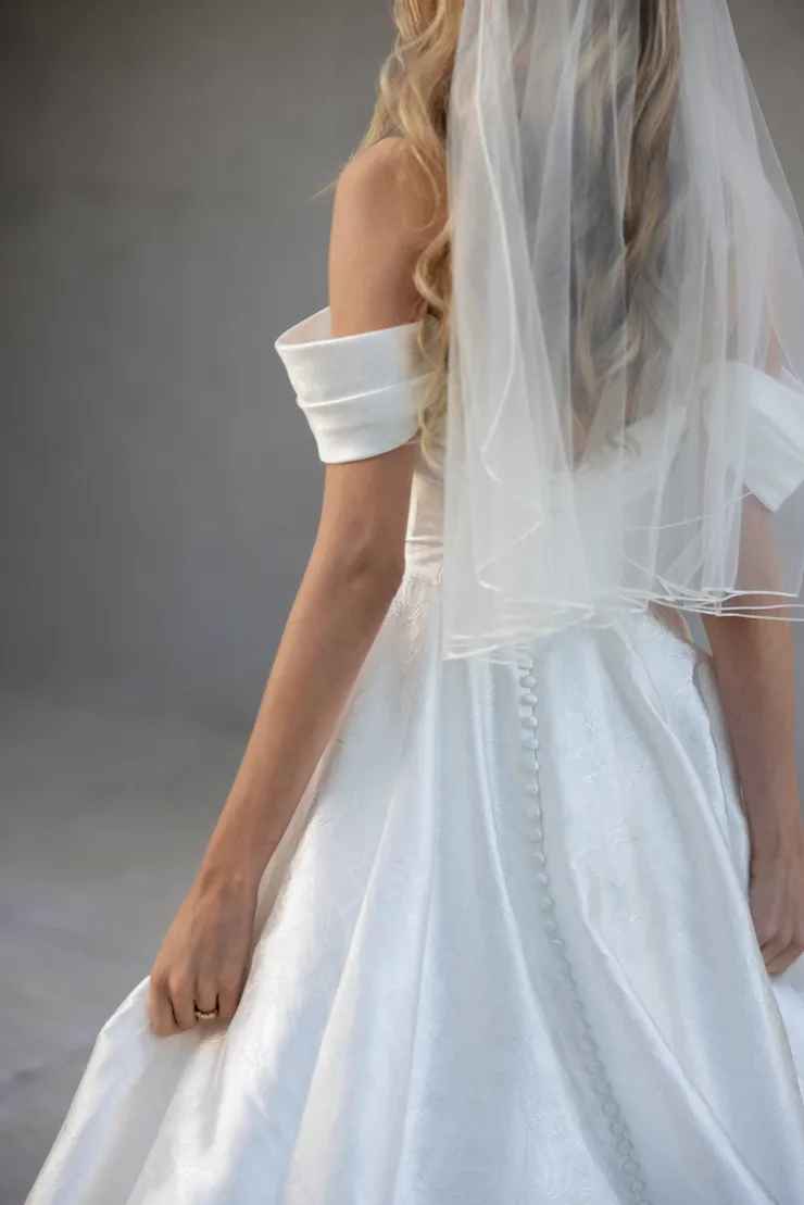 Locket True Style #15232 #13 backface vertical cropped picture