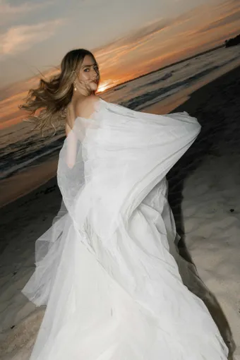 Wtoo by Watters #15610 #38 backface vertical cropped thumbnail