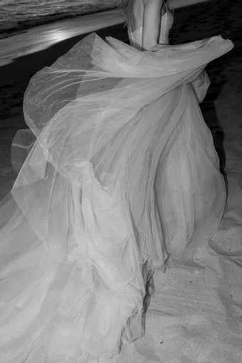 Wtoo by Watters #15610 #11 backface vertical thumbnail
