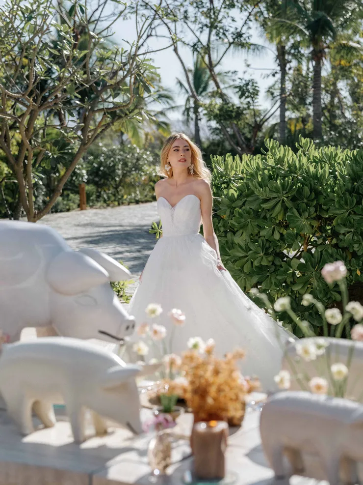 Locket Adore Style #15612 #1 frontface vertical picture