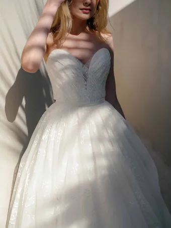 Wtoo by Watters Adore #35 frontface vertical cropped thumbnail