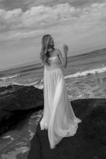 Wtoo by Watters #15805 #9 frontface vertical thumbnail