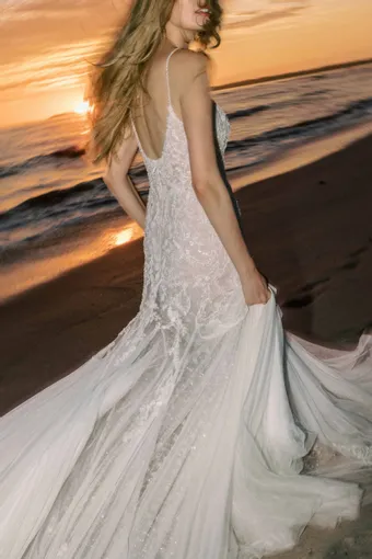 Wtoo by Watters #15806 #16 backface vertical cropped thumbnail