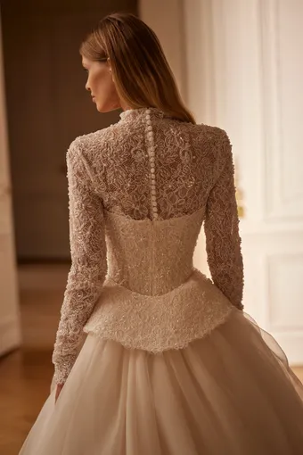 Luce Sposa Geraldine #6 backface vertical cropped thumbnail