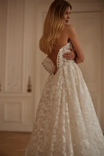Luce Sposa Jolene #3 backface vertical cropped thumbnail