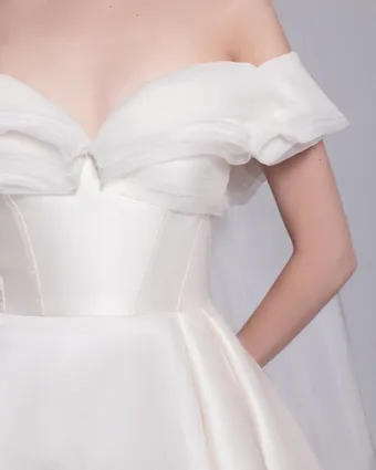 Gemy Maalouf Style #Tender Light #6 frontface vertical cropped thumbnail