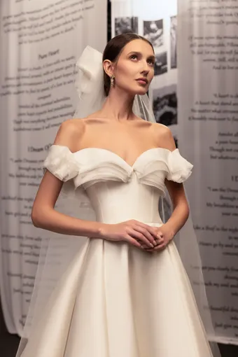 Gemy Maalouf Style #Tender Light #7 frontface vertical cropped thumbnail