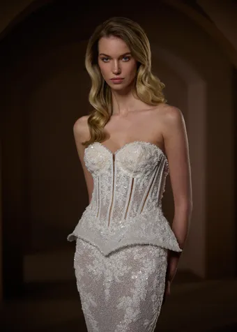 Madam Burcu Style #5477 #3 frontface vertical cropped thumbnail