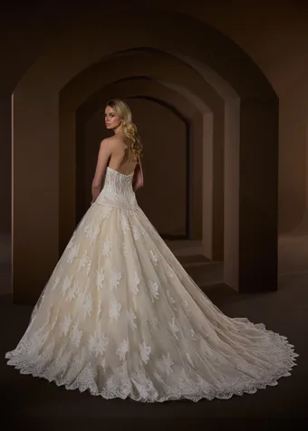 Madam Burcu Style #5492 #1 default backface vertical thumbnail