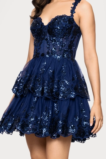 Blondie Nites Style #4931BN #7 frontface vertical cropped thumbnail