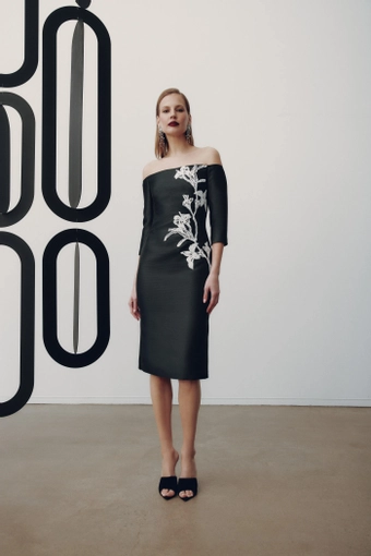 Frascara Style #4929 #0 default frontface vertical thumbnail