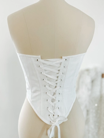 Heirloom Bridal Viviette #1 default backface vertical thumbnail