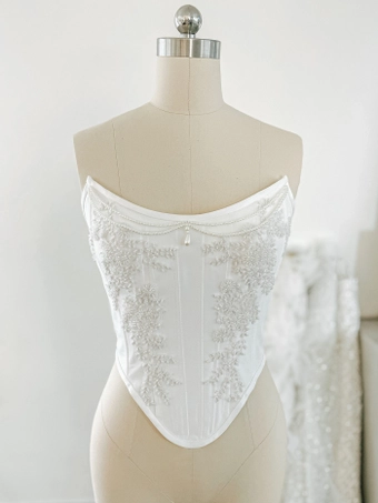 Heirloom Bridal Viviette #0 default frontface vertical thumbnail