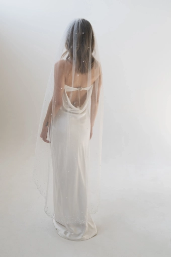 Heirloom Bridal Luna #1 default backface vertical thumbnail