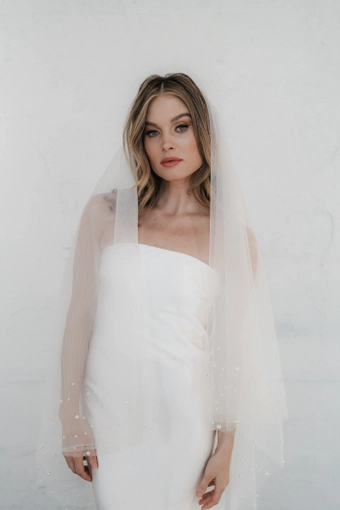 Heirloom Bridal Maren #2 frontface vertical cropped thumbnail
