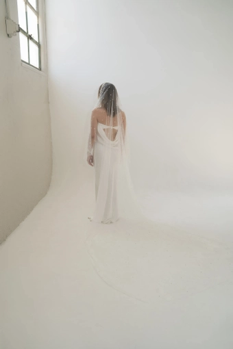 Heirloom Bridal Seraphine #1 default backface vertical thumbnail