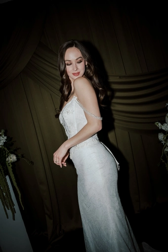 Elizabeth Lee Style #London #9 vertical cropped thumbnail