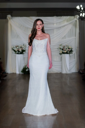 Elizabeth Lee Style #London #4 frontface vertical thumbnail