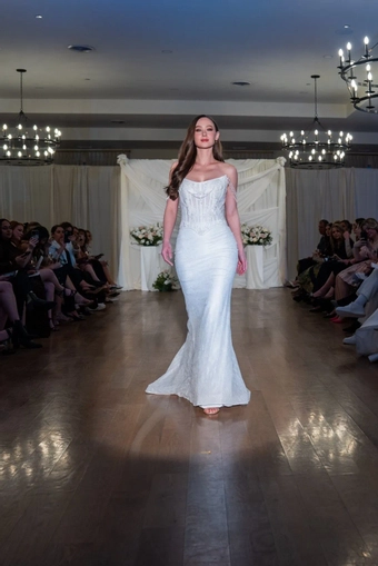 Elizabeth Lee Style #London #3 frontface vertical thumbnail