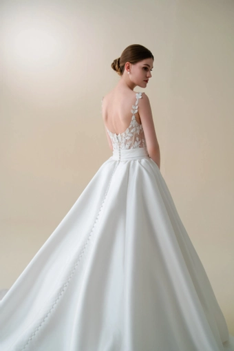 Teresa Atelier Style #TA1077 #6 backface vertical cropped thumbnail