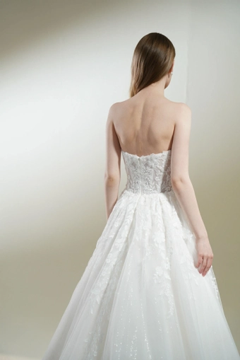 Teresa Atelier Style #TA1098 #3 backface vertical cropped thumbnail