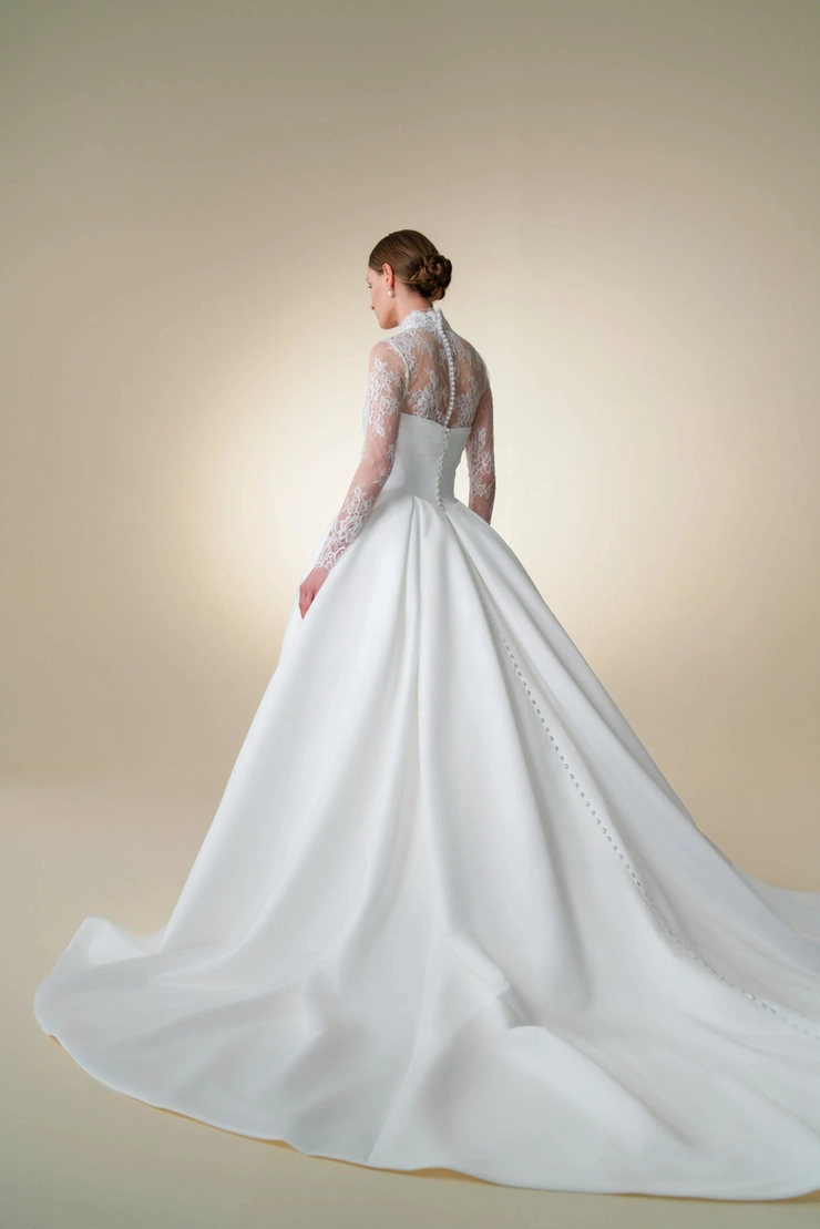 Teresa Atelier - WP2424 | Saint Clark Bridal Suite