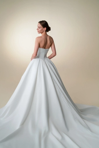 Teresa Atelier WP2424 #11 backface vertical cropped thumbnail