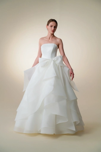 Teresa Atelier WP2442 #1 frontface vertical thumbnail