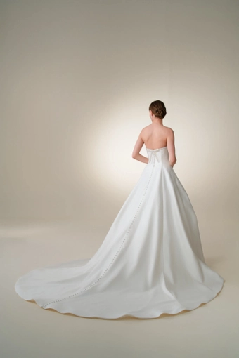 Teresa Atelier WP2471 #1 backface vertical thumbnail