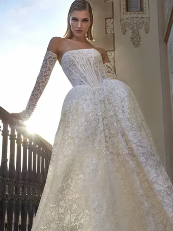 Pronovias Beatris #2 default vertical thumbnail