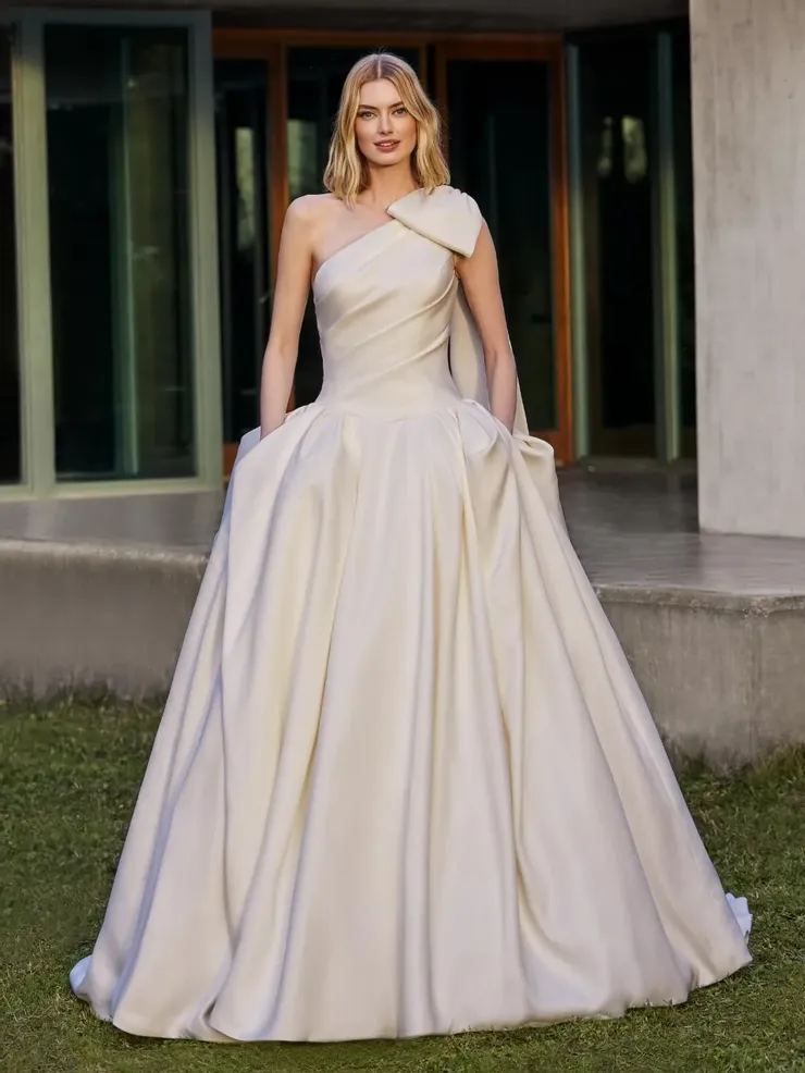 Pronovias Finke Image