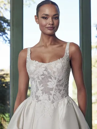 Pronovias Swan #2 default vertical thumbnail