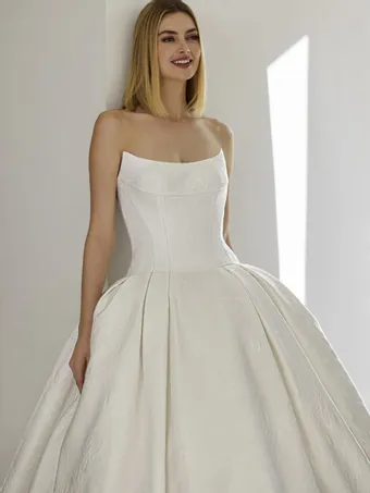 Pronovias Valley #2 default vertical thumbnail