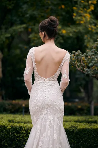 Wedding Societe #4 backface vertical cropped thumbnail