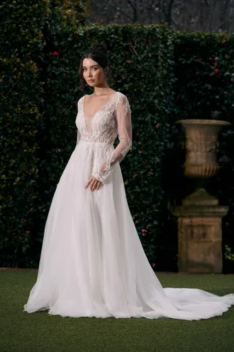 Wedding Societe #1 frontface vertical thumbnail