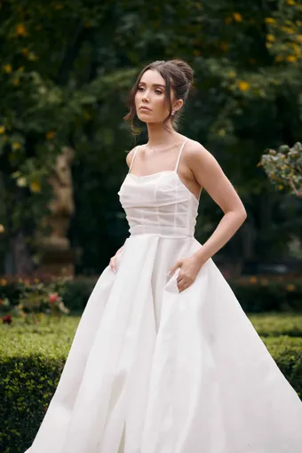 Wedding Societe #4 frontface vertical cropped thumbnail