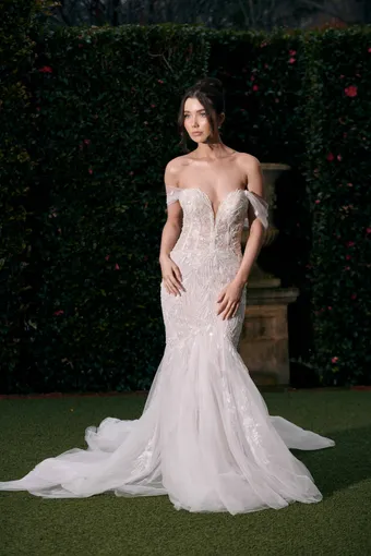 Wedding Societe #2 frontface vertical thumbnail