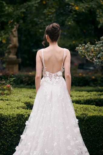 Wedding Societe #4 backface vertical cropped thumbnail