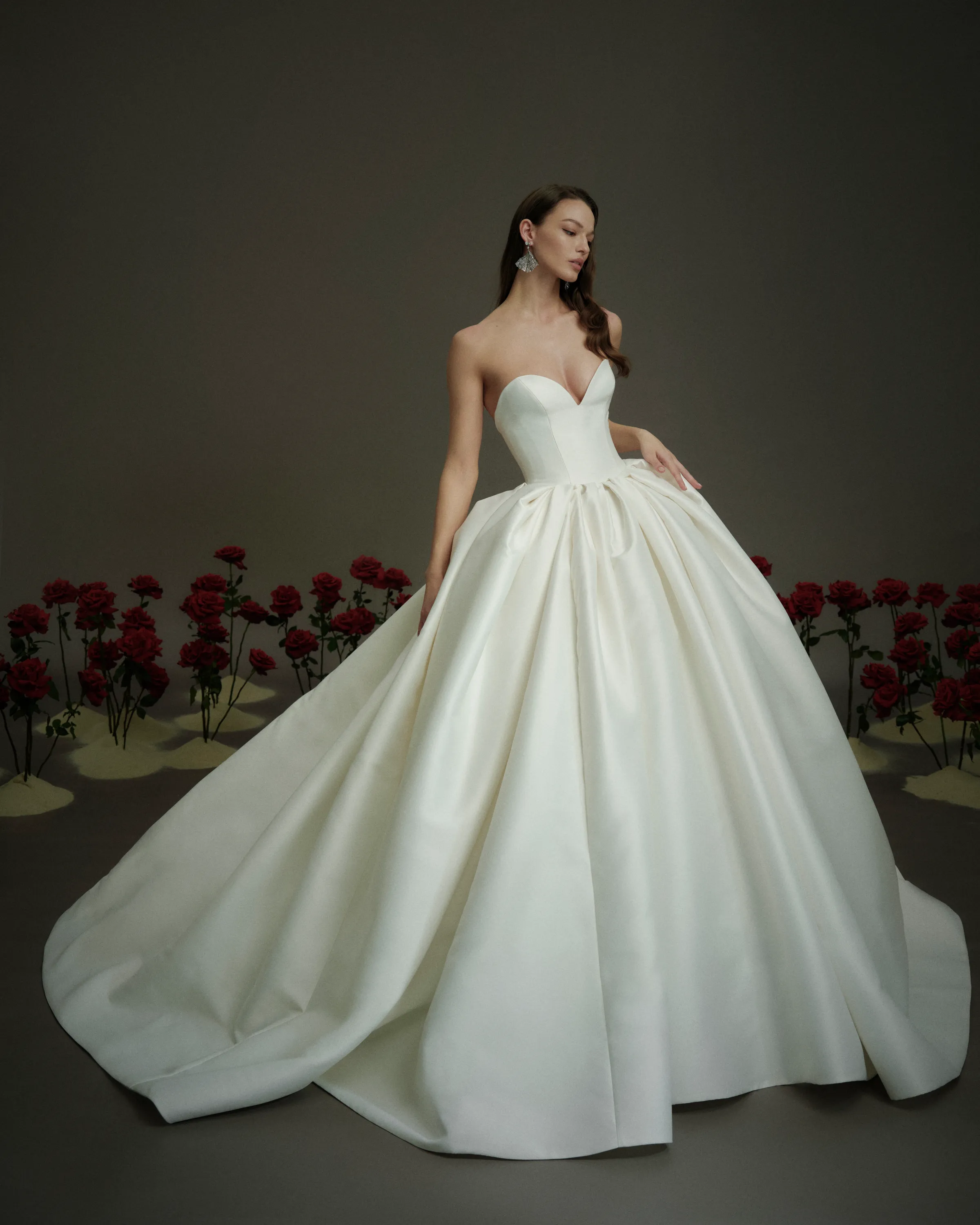 Picone×Laxebirdie FeliciaDress Nicole and Felicia | Iconic Bride