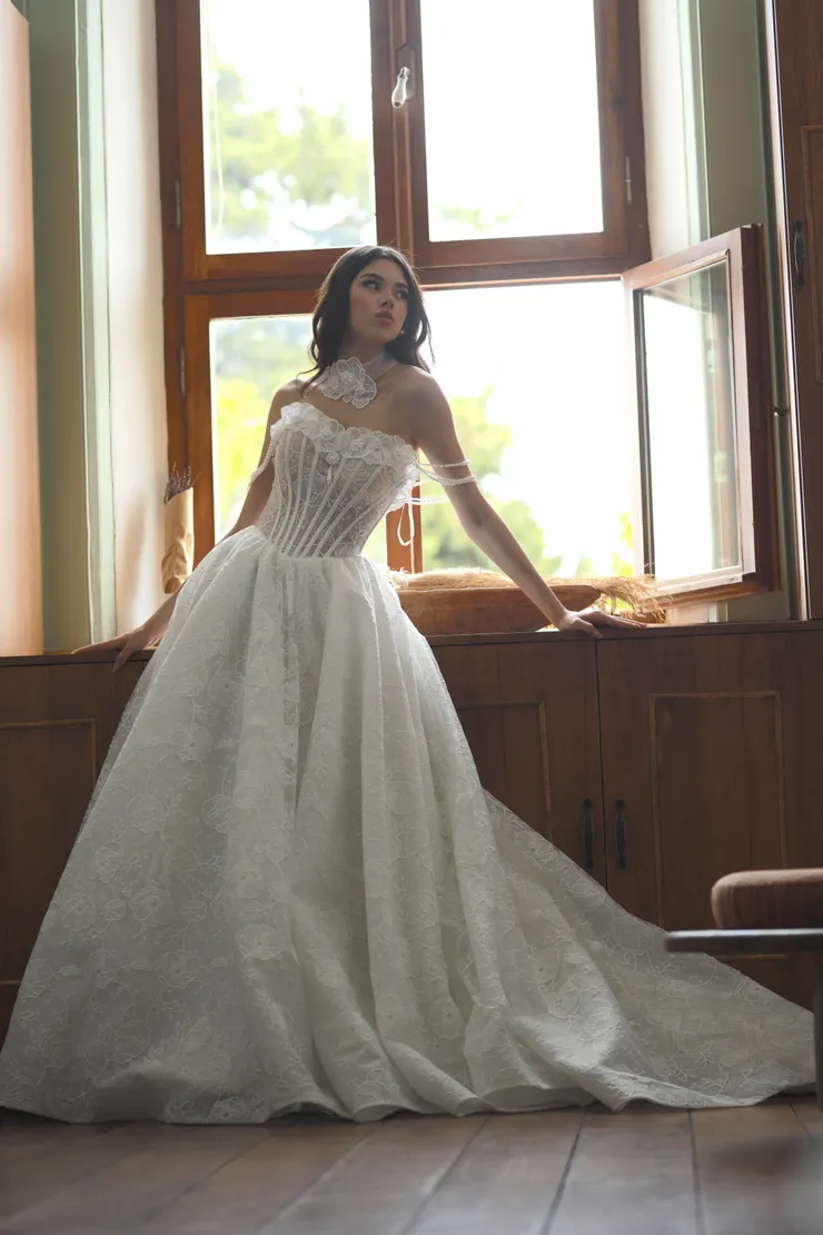 Jana Ann Couture Style #Fiorella Image
