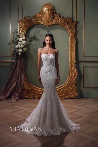 Vladiyan 2617 #2 frontface vertical thumbnail