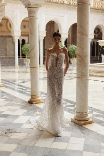 Berta Style 26-01 #1 frontface vertical thumbnail