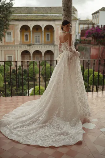 Berta Style #26-09 #1 default backface vertical thumbnail