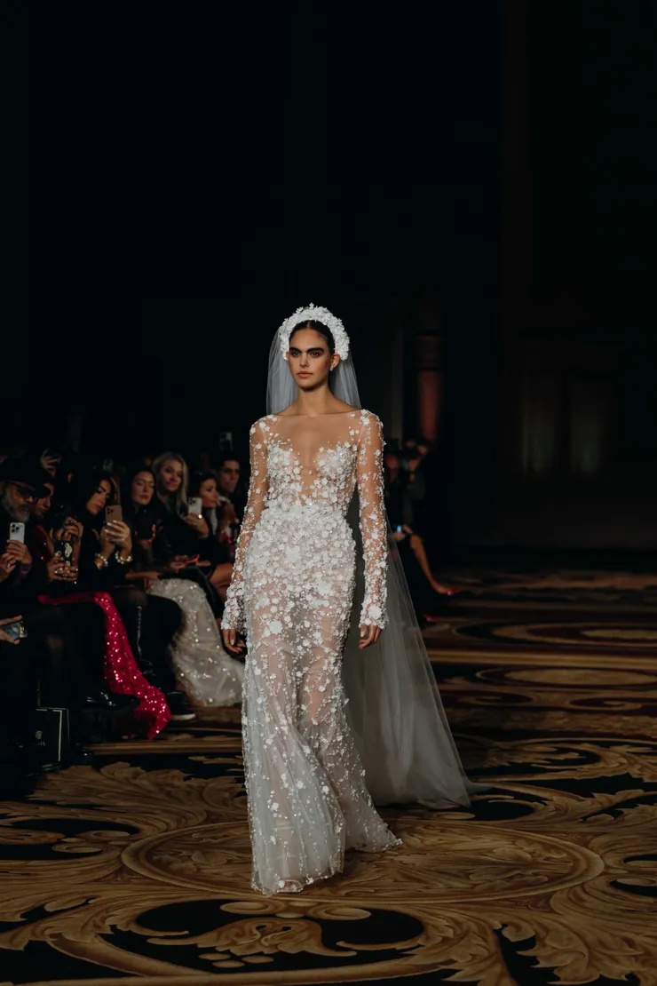 berta bridal wedding dress privee - - berta wedding dress - berta near me - berta 24-p108 wedding dress were made of soft fabric.Stylish covered buttons back design Two-Piece bridal gown with LG