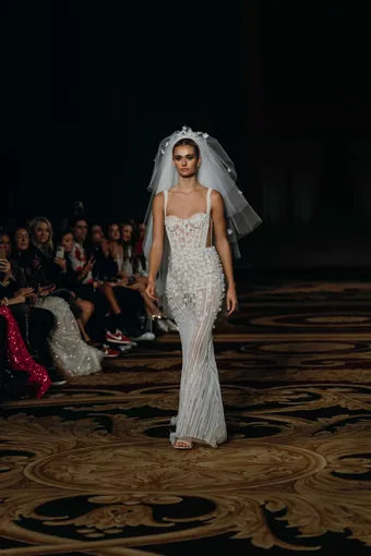 Berta - Privée Style #25-P104 #0 default frontface vertical thumbnail