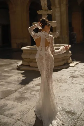 Berta - Privée Style #26-P10 #2 default backface vertical thumbnail